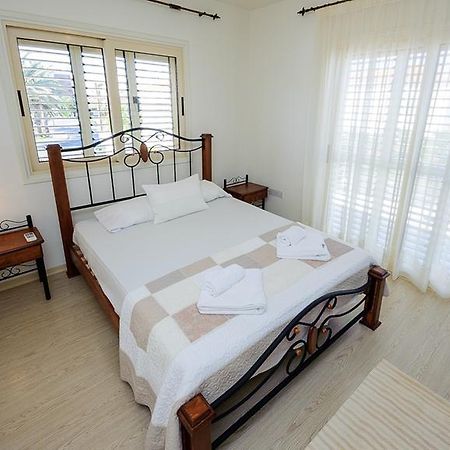 Pernera Holiday Villa 015 Protaras Zewnętrze zdjęcie