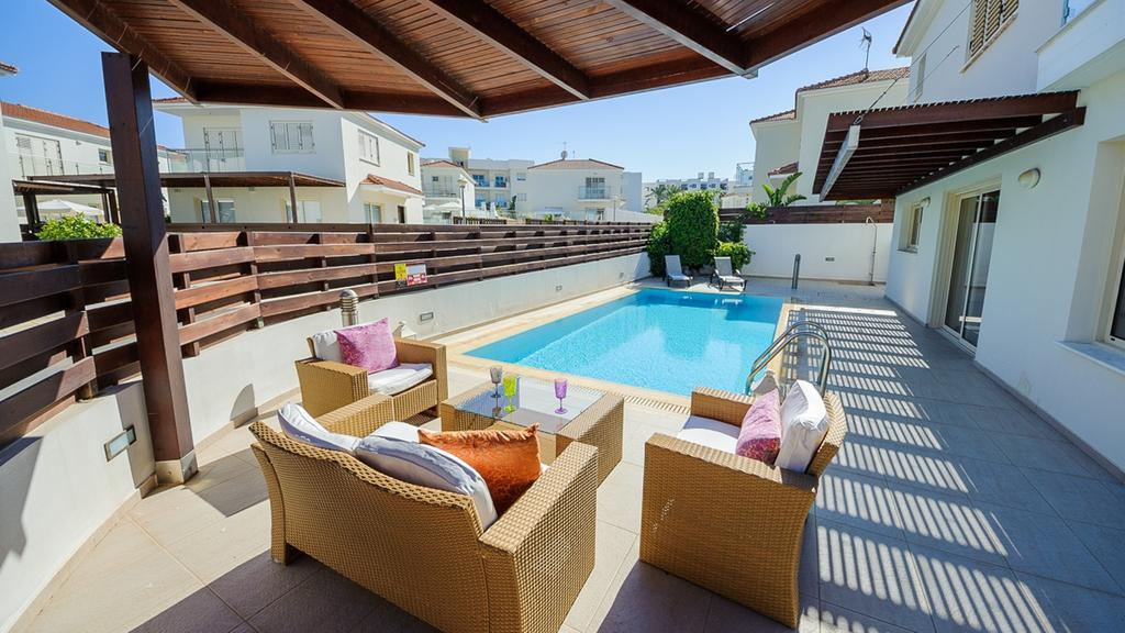 Pernera Holiday Villa 015 Protaras Zewnętrze zdjęcie